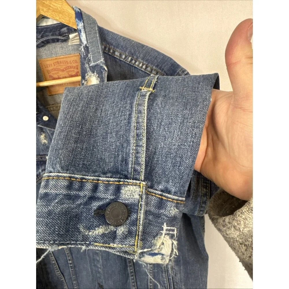 Levi’s Trucker Denim Jacket XL Distressed‎ Faded Classic Style Modified